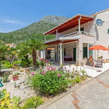 Silverija - Garden And Parking Apartamento Trsteno