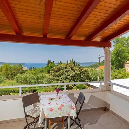 Apartamento Silverija - Garden And Parking *