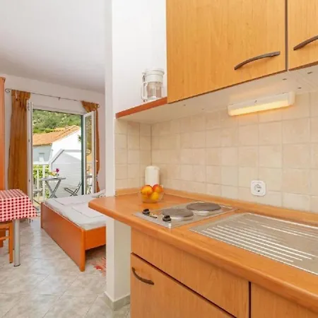 Apartamento Silverija - Garden And Parking Trsteno