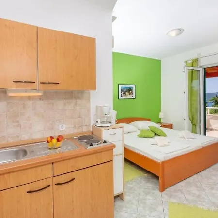 Apartamento Silverija - Garden And Parking Trsteno