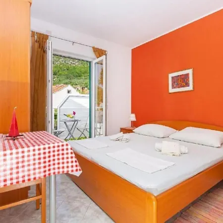 Apartamento Silverija - Garden And Parking *