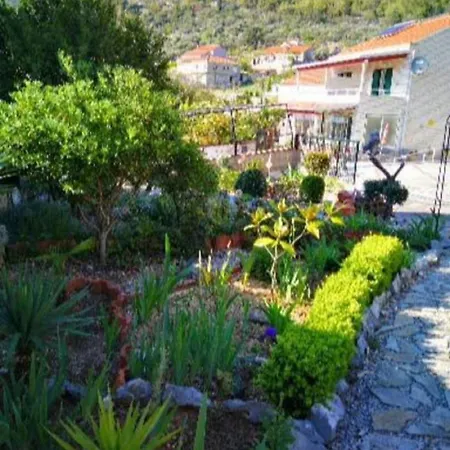 Silverija - Garden And Parking Appartement