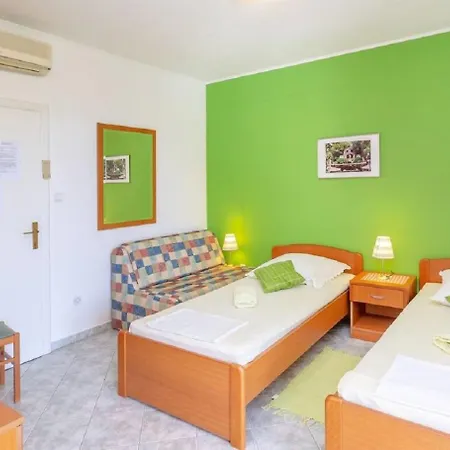 Silverija - Garden And Parking Appartement *